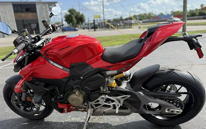 2026 Ducati Streetfighter V4 Ducati Red - 000516