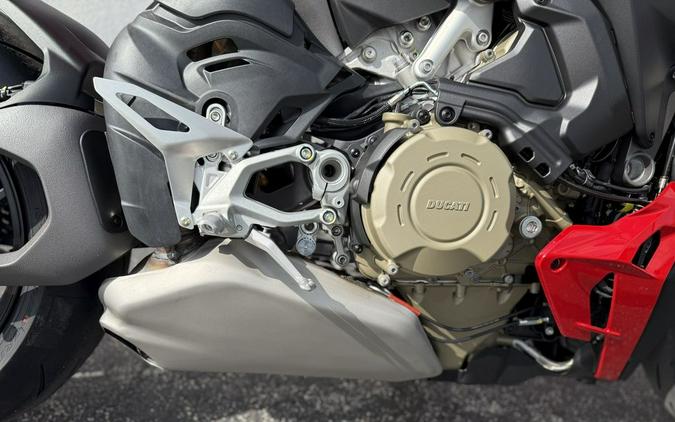 2026 Ducati Streetfighter V4 Ducati Red - 000516
