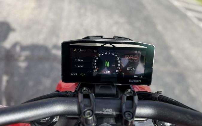 2026 Ducati Streetfighter V4 Ducati Red - 000516