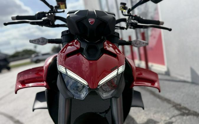 2026 Ducati Streetfighter V4 Ducati Red - 000516