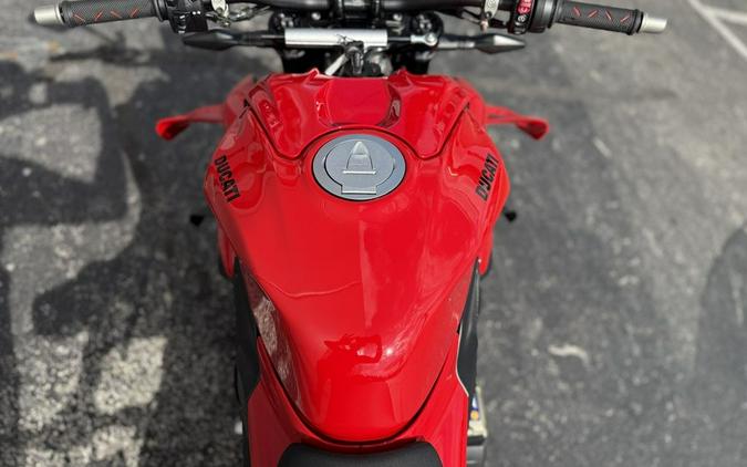 2026 Ducati Streetfighter V4 Ducati Red - 000516