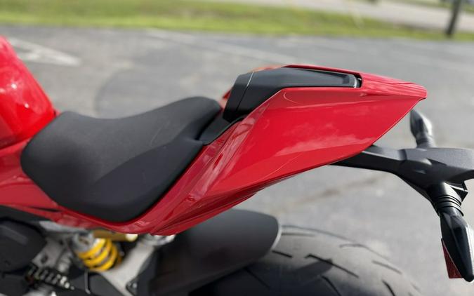 2026 Ducati Streetfighter V4 Ducati Red - 000516