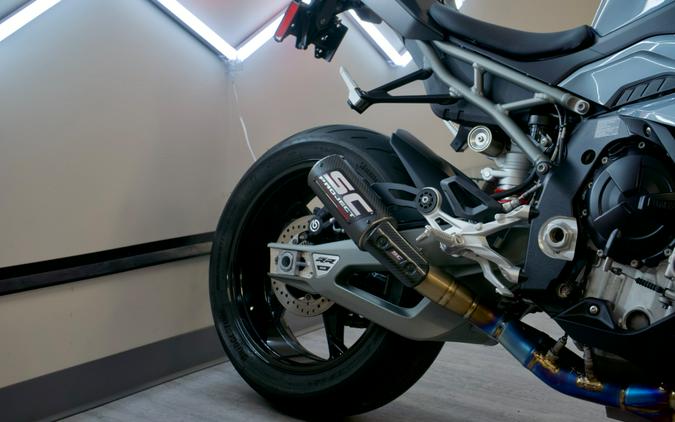 2025 BMW S 1000 RR Premium Package
