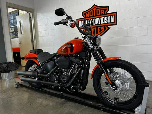 2021 Harley-Davidson Street Bob 114 Review (11 Fast Facts)