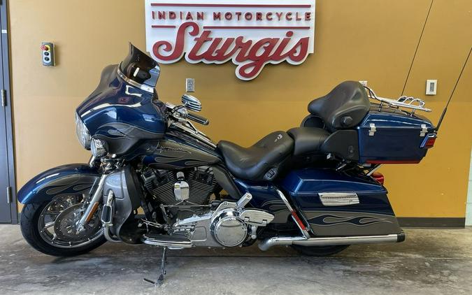 2010 Harley-Davidson® FLHTCUSE5 - CVO™ Ultra Classic® Electra Glide