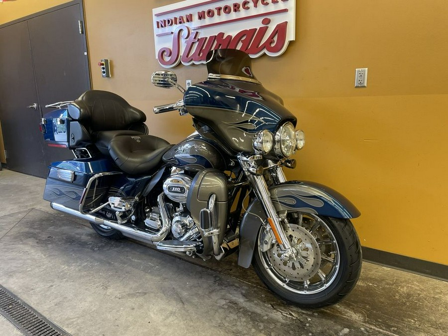 2010 Harley-Davidson® FLHTCUSE5 - CVO™ Ultra Classic® Electra Glide