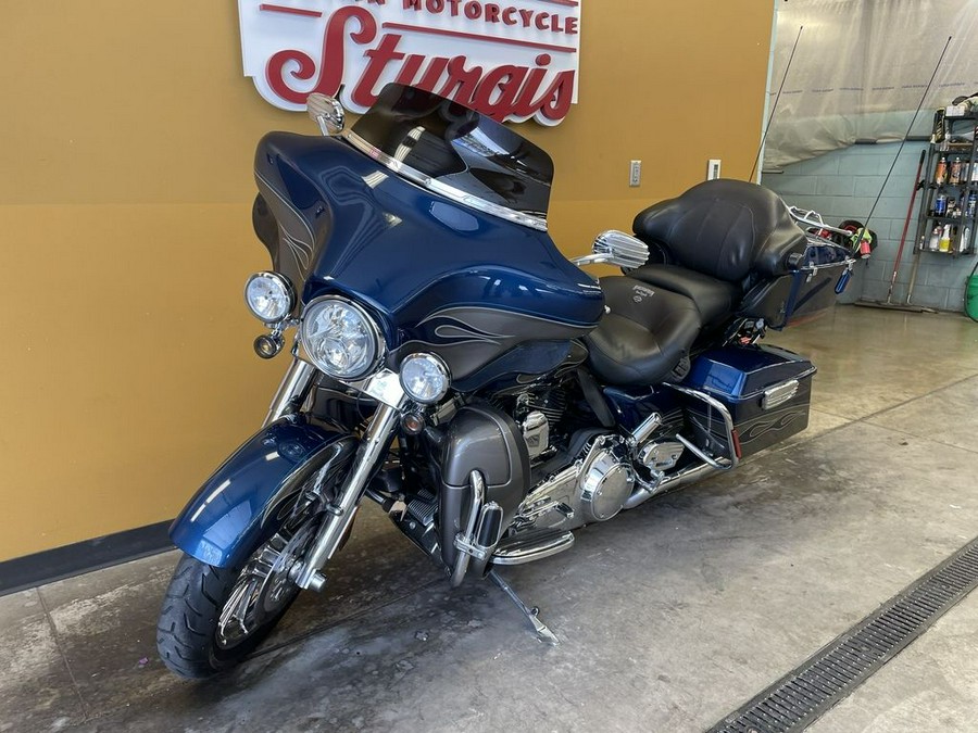 2010 Harley-Davidson® FLHTCUSE5 - CVO™ Ultra Classic® Electra Glide