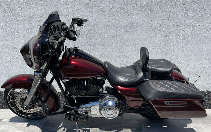 2014 Harley-Davidson FLHXS - Street Glide Special