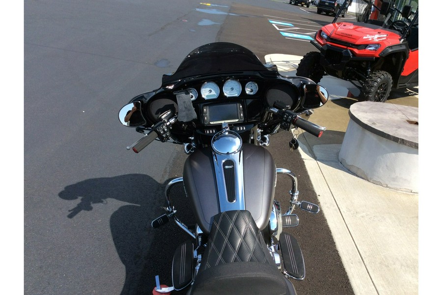 2016 Harley-Davidson® STREET GLIDE SPECIAL