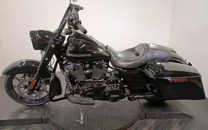 2020 Harley-Davidson® FLHRXS - Road King® Special