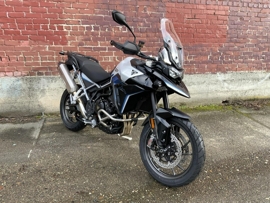 2026 Triumph TIGER 900 ALPINE EDITION