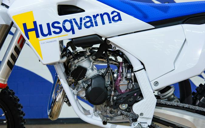 2027 Husqvarna Motorcycles TC 85 19/16