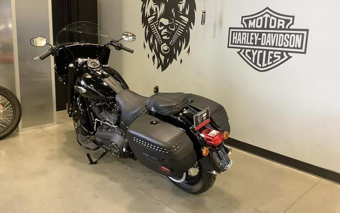 2024 Harley-Davidson® FLHCS - Heritage Classic