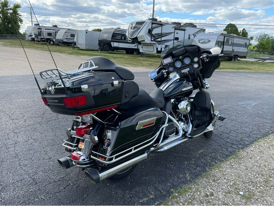 2012 Harley-Davidson® ELECTRA GLIDE ULTRA LIMITED FLHTK - BLACK