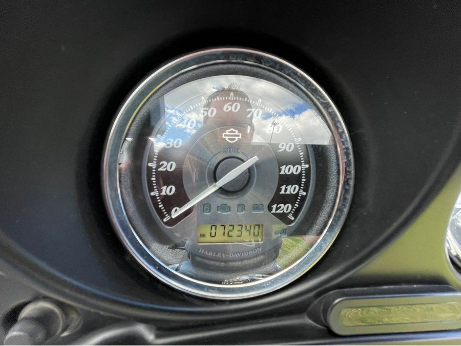 2012 Harley-Davidson® ELECTRA GLIDE ULTRA LIMITED FLHTK - BLACK