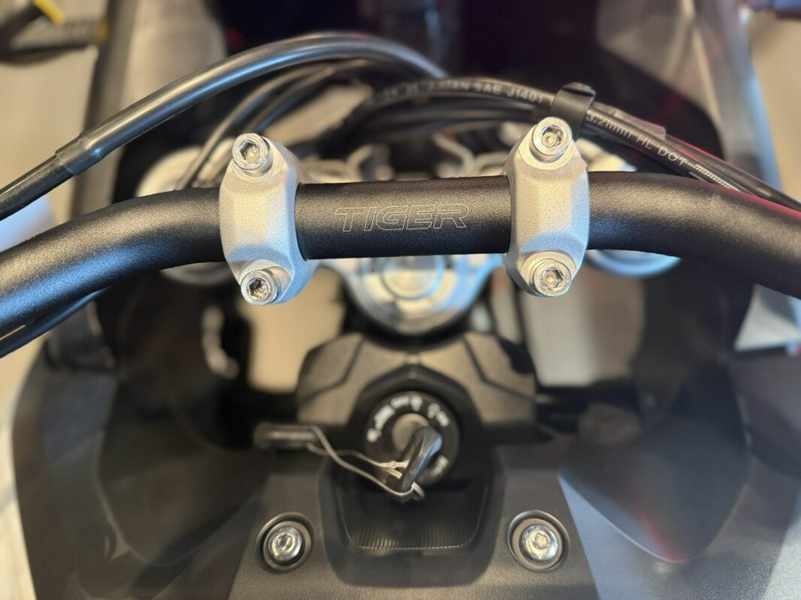 2026 Triumph Tiger 900 Alpine Edition WHITE