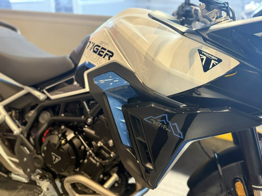 2026 Triumph Tiger 900 Alpine Edition WHITE