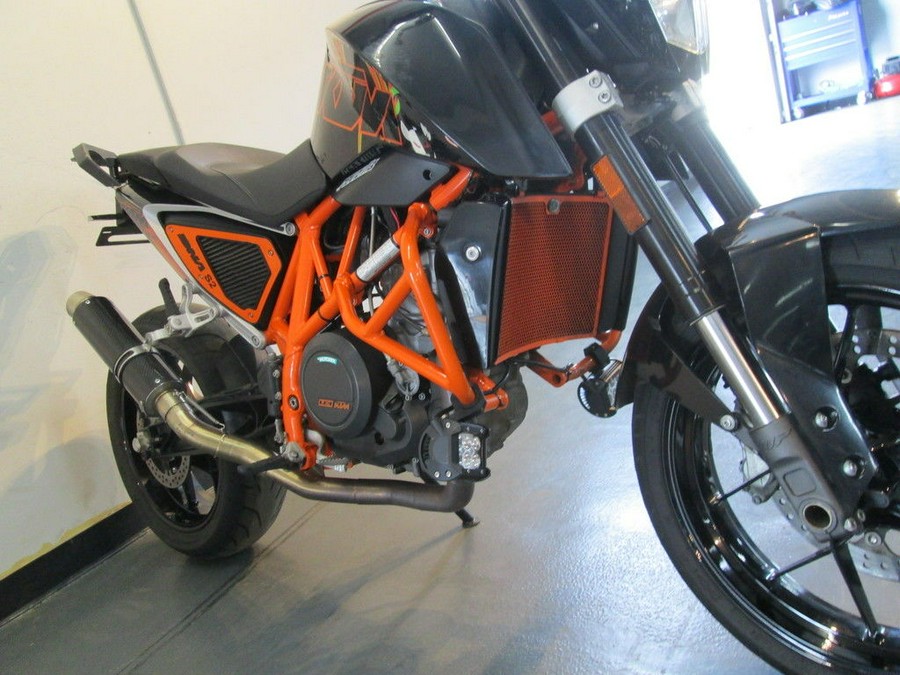 2014 KTM 690 Duke