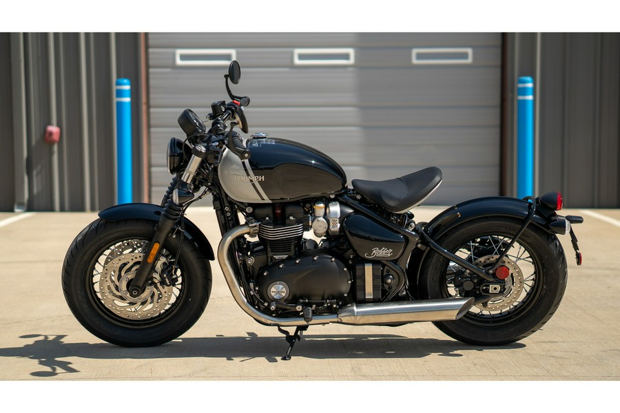 2024 Triumph Bonneville Bobber Base