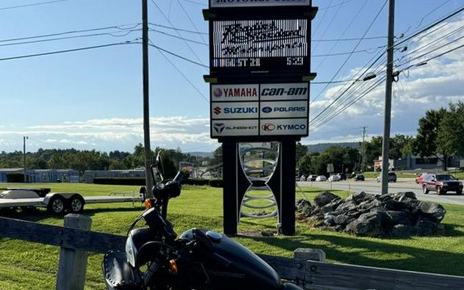 2011 Harley-Davidson® XL883N - Sportster® Iron 883™