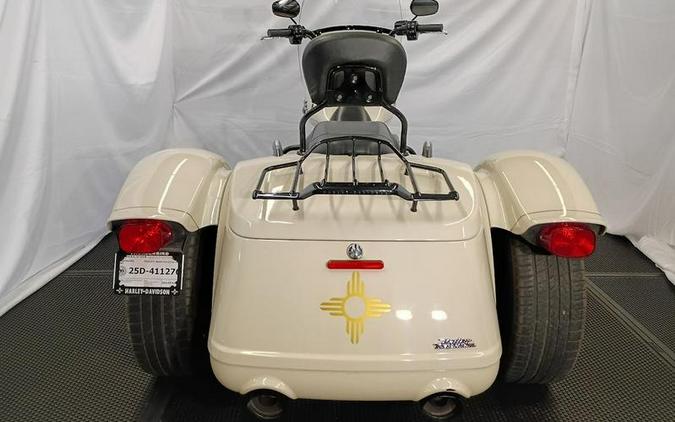 2023 Harley-Davidson® FLRT - Freewheeler®