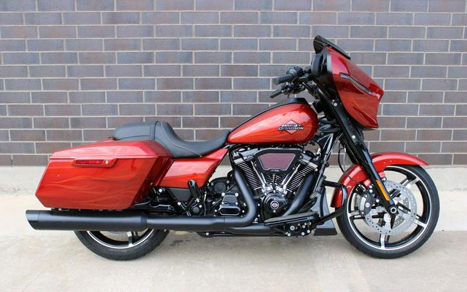 2025 Harley-Davidson® FLHX - Street Glide®
