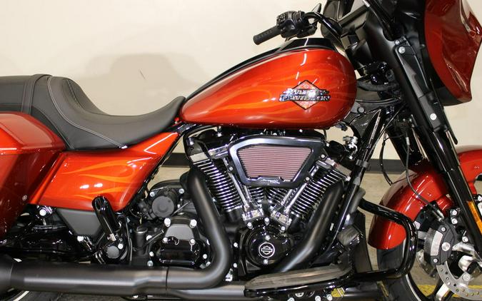 2025 Harley-Davidson® FLHX - Street Glide®