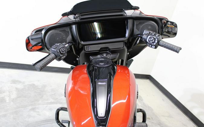 2025 Harley-Davidson® FLHX - Street Glide®