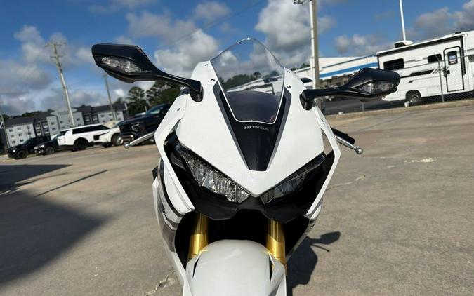 2027 Honda® CBR1000RR