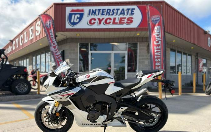 2027 Honda® CBR1000RR