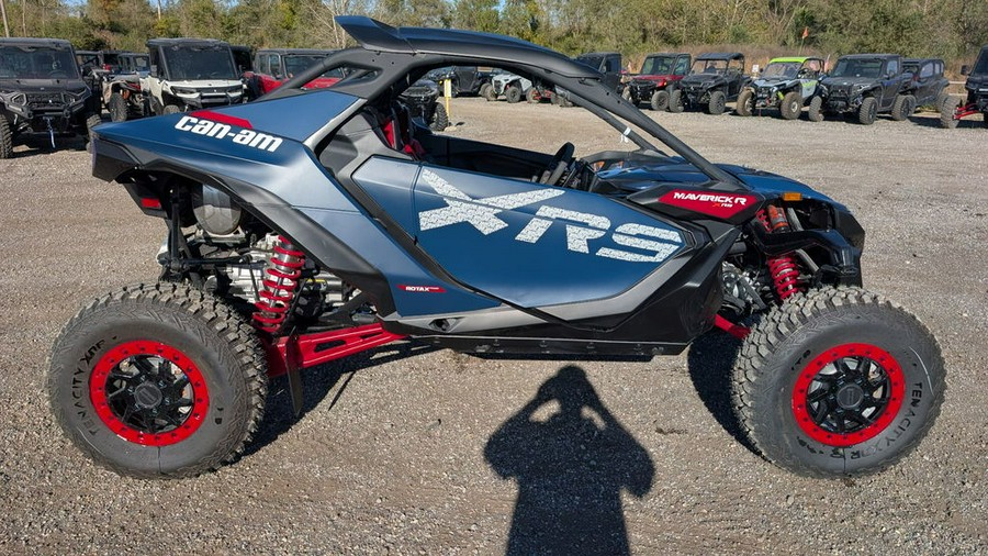 2026 Can-Am Maverick R X rs