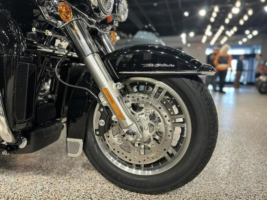 2024 Harley-Davidson Trike FLHTCUTG - Tri Glide Ultra