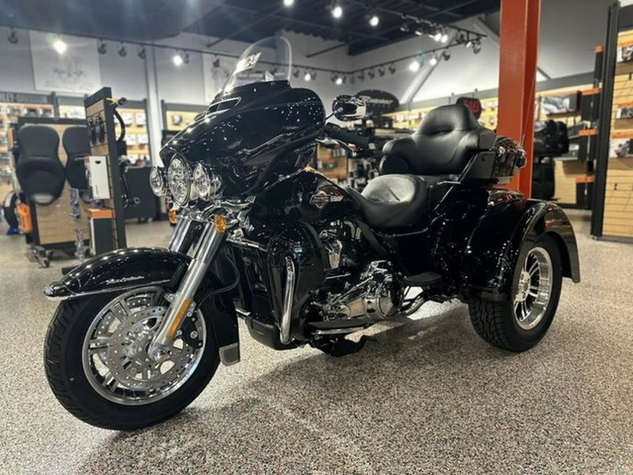 2024 Harley-Davidson Trike FLHTCUTG - Tri Glide Ultra