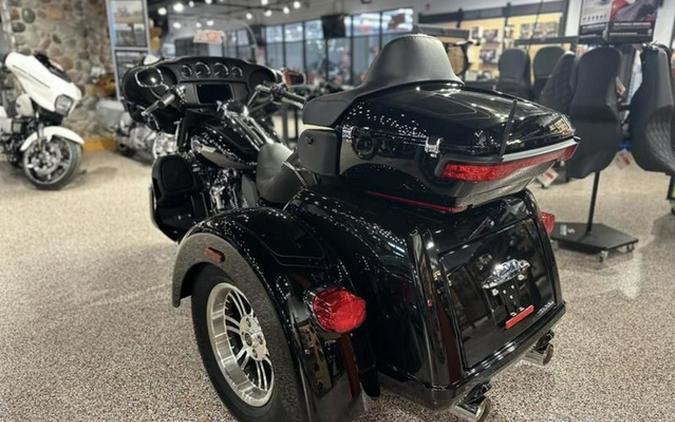 2024 Harley-Davidson Trike FLHTCUTG - Tri Glide Ultra