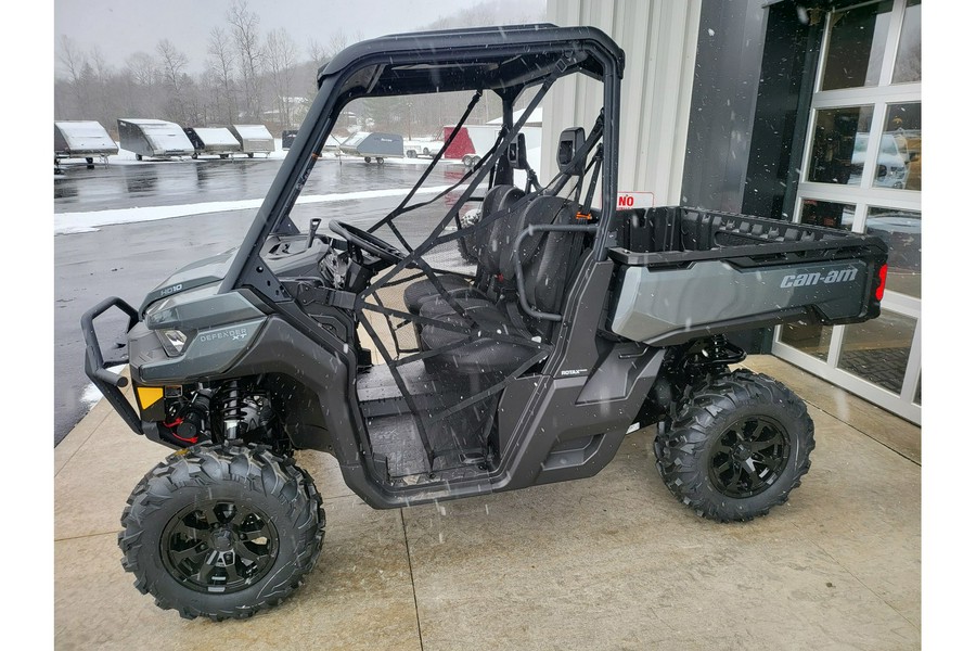 2024 Can-Am DEFENDER XT HD10