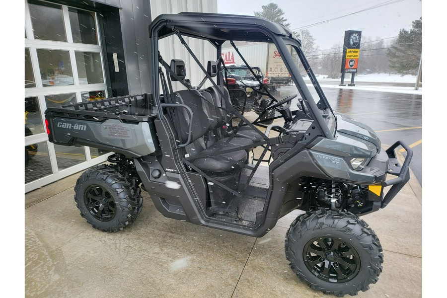 2024 Can-Am DEFENDER XT HD10