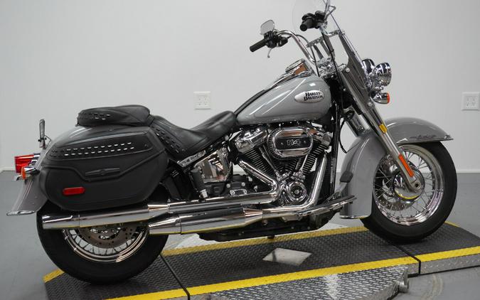 2024 Harley-Davidson® Heritage Classic Billiard Gray
