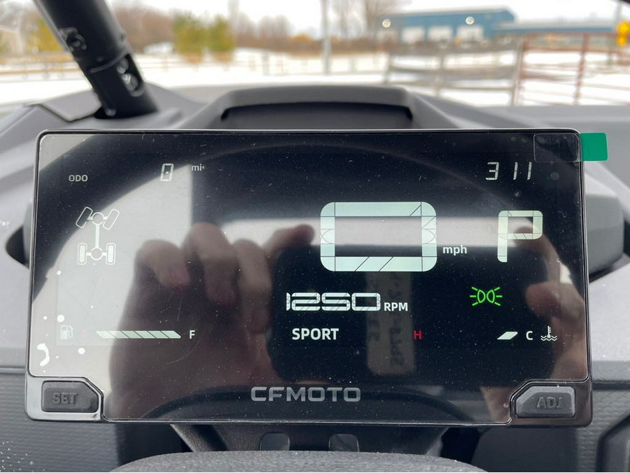 2026 CFMOTO ZFORCE 800 TRAIL - NEBULA BLACK