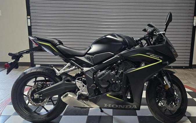 2026 Honda® CBR650R E-Clutch