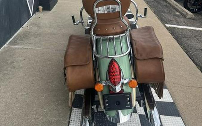 2015 Indian Motorcycle® Chief® Vintage Willow Green/Ivory Cream