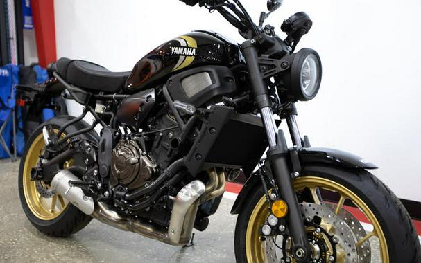 2023 Yamaha XSR700 - Raven