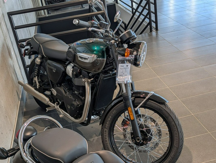 2025 Triumph Bonneville T100