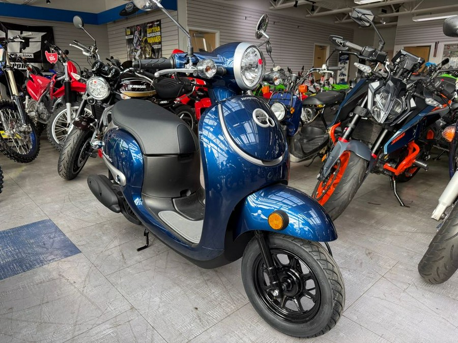 2026 Honda Metropolitan Base