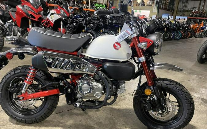 2025 Honda Monkey ABS