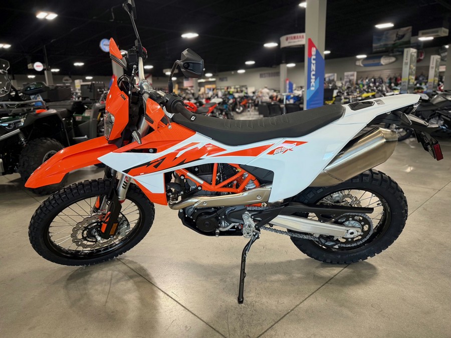 2026 KTM 690 Enduro