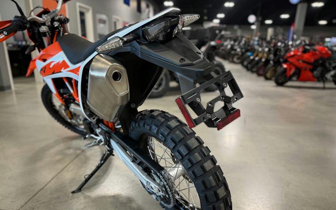 2026 KTM 690 Enduro