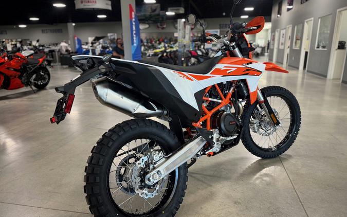 2026 KTM 690 Enduro