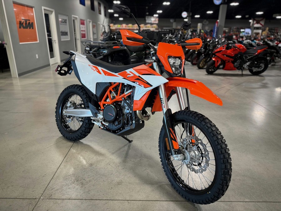 2026 KTM 690 Enduro