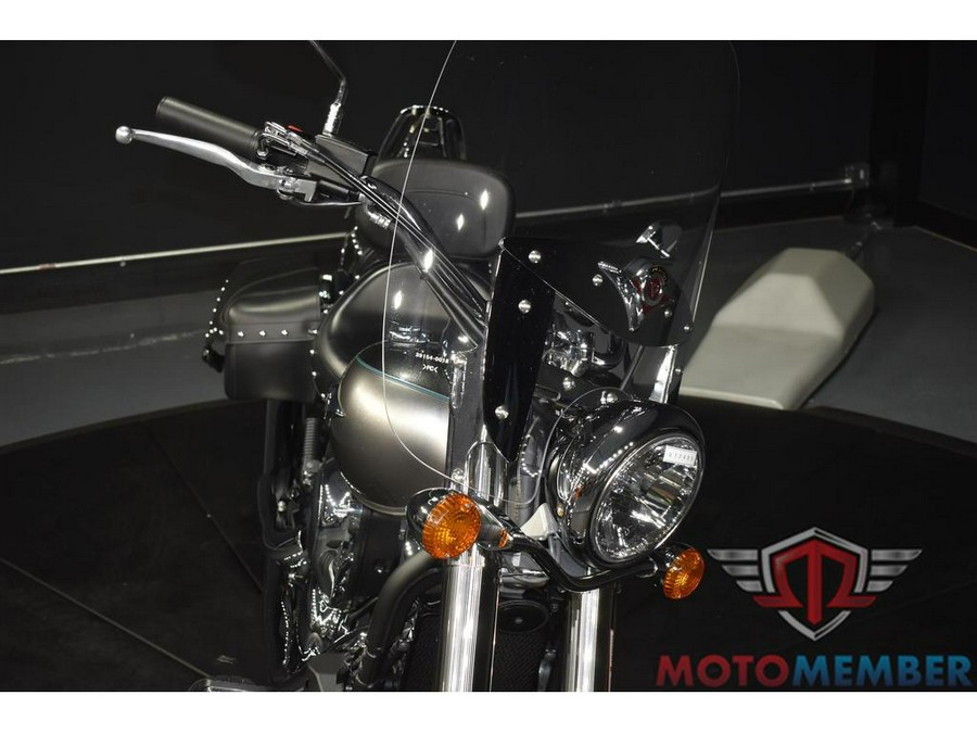 2024 Kawasaki Vulcan® 900 Classic LT