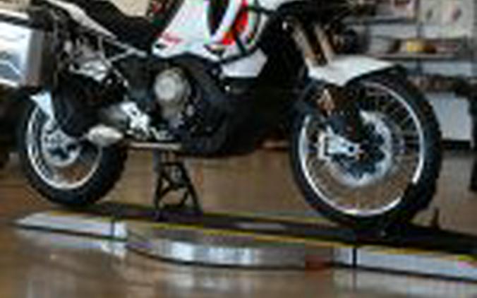 2024 MV Agusta LXP Orioli